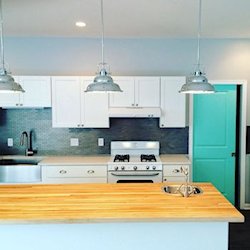 Kitchen Island - Maple
