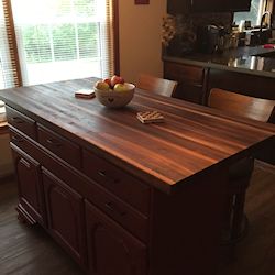 Kitchen Island - Walnut